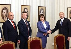 Според Корнелия Нинова забавянето на консултациите не е довело да съставяне