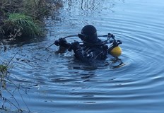 Вчера са били претърсени четири водоема днес още триВодолази