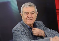 Писателят определи поведението на партиите като отвратително Политическата ситуация в момента