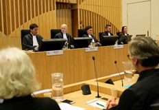 Присъдата доживотен затвор е за трима бивши служители на руското разузнаванеРусия отхвърли