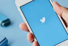 Audi Pfizer и General Motors започнаха да спират рекламите си в