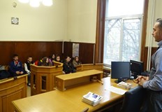 Участието на децата в съдебните процедури бяха дискутирани в Районен