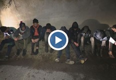 Бежанците идват през турската граница и е трябвало да бъдат