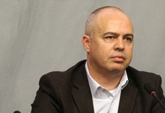 Когато българите нямат доходи този протест за хартиената бюлетина ще