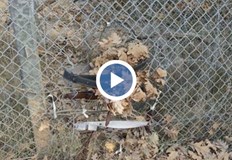 Дупката е близо до мястото на възникналата стрелба при която