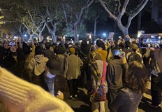 Недоволството на китайците е срещу Си Цзинпин и ковид политикатаПротестите