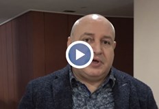 В града има само 500 действащи таксита обясни собственикът на