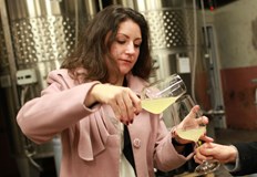 Мария Стоева е и най младият участник в тазгодишната надпревара Енолог