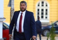 Местната власт е най долният фундамент на властта в България според