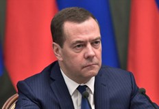 Дмитрий Медведев написа в Телеграм че Русия се сражава в