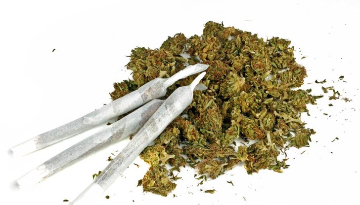 При потребителите на марихуана са установени също повече възпаления на дихателните пътища