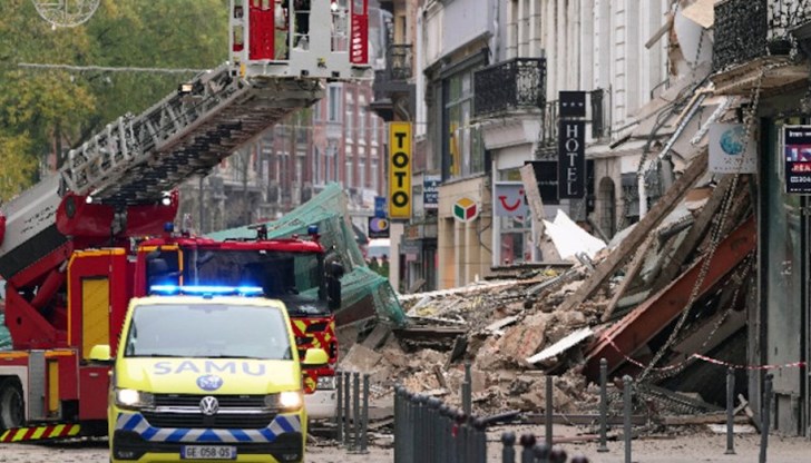 На мястото работят издирвателни екипи, а зоната е отцепена