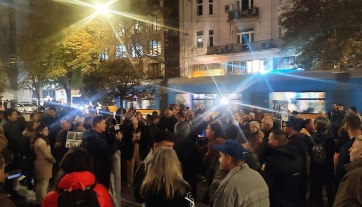 Хората събират подписи, с които ще искат и помилване на осъдените