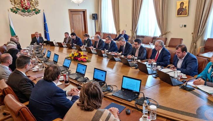 БДЖ ще получи 1,6 милиона лева за безплатен превоз на украинците БДЖ ще получи 1,6 милиона лева за безплатен превоз на украинците