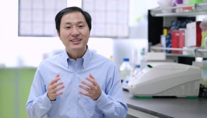 При експеримент на Хе Цзянкуй са родени две момичета близначки и едно момченце от CRISPR редактираните ембриони