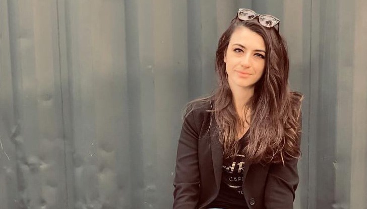 "Питам дали биха чули гласа на хората?", написа Бориславова в социалната мрежа "Питам дали биха чули гласа на хората?", написа Бориславова в социалната мрежа