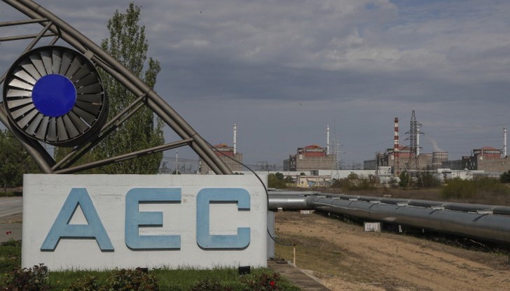 По комплекса на най-голямата атомна електроцентрала в Европа са изстреляни 15 снаряда По комплекса на най-голямата атомна електроцентрала в Европа са изстреляни 15 снаряда