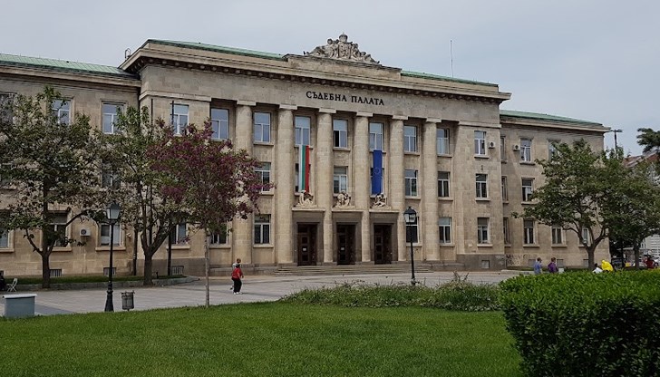 Възраженията на обвиняемия, че бил болен и можело да получи инфаркт, са отхвърлени и от две инстанции Възраженията на обвиняемия, че бил болен и можело да получи инфаркт, са отхвърлени и от две инстанции