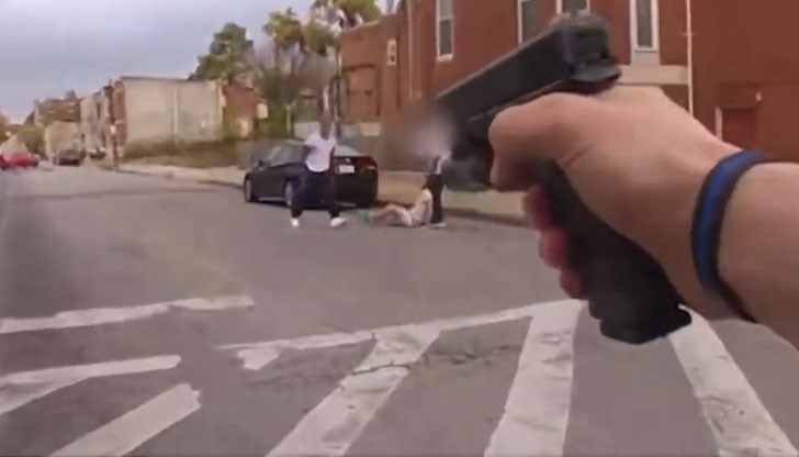 Според полицейския комисариат полицаят е действал правилно в случая и е спасил живота на жената