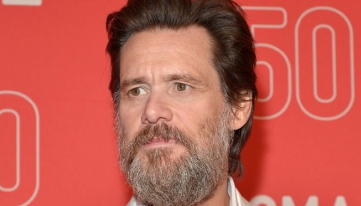 100 канадски граждани са санкционирани