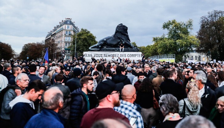 Недоволни ще излязат по улиците на Великобритания, Франция, Германия, Испания и Австрия Недоволни ще излязат по улиците на Великобритания, Франция, Германия, Испания и Австрия