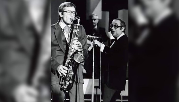 Бадема е работил с групата на Леа Иванова и Еди Казасян, а впоследствие с "Макове" на Лили Иванова