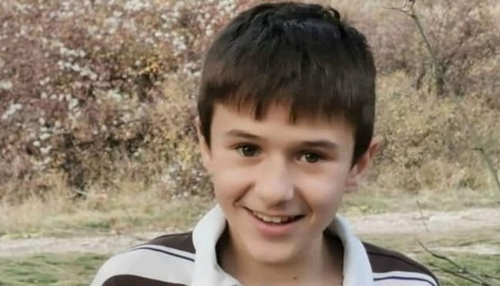 Момчето е с аутизъм