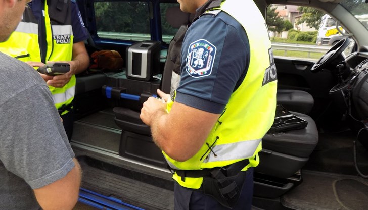 Срещу нетрезвите шофьори са образувани бързи производства