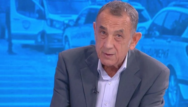 По думите му основната версия е свързана със заболяването на детето