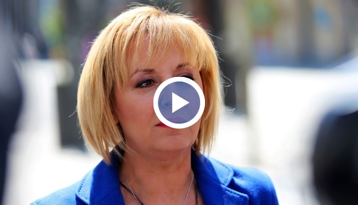 Измишльотината, че Първанов организира учредяването на новия ляв проект, е непочтено внушение, каза още Манолова