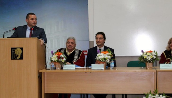 Пенчо Милков и Крум Зарков присъстваха на тържественото събитие
