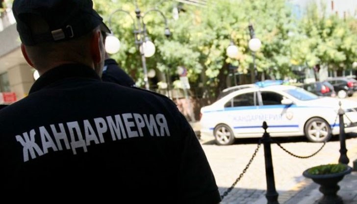 Униформеният се е прострелял, докато е бил на пост при Националния исторически музей Униформеният се е прострелял, докато е бил на пост при Националния исторически музей