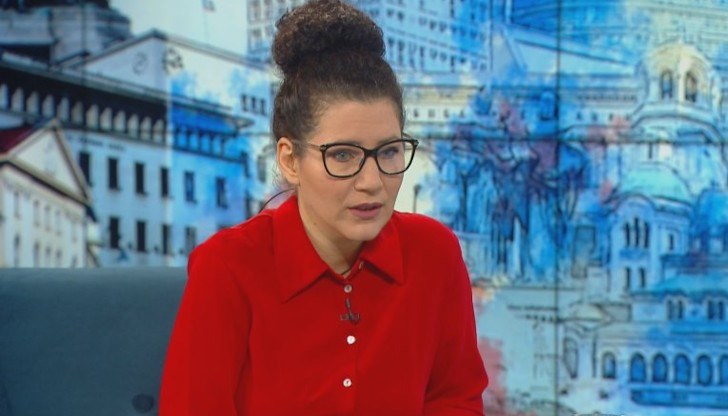 Константинова разкри също, че ще се явяват заедно с "Демократична България" на местните избори догодина