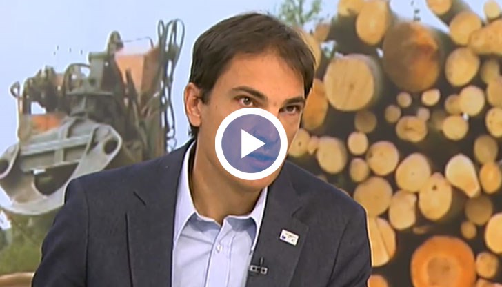 Тези, които ще гласуват за кмета, имат дърва, другите нямат