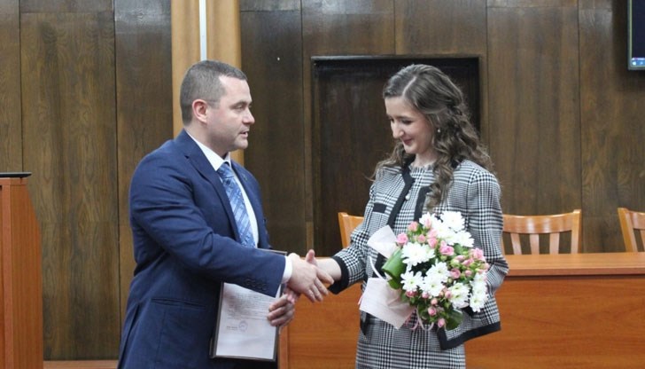 От Община Русе напомнят, че номинациите ще се приемат в деловодството до 21.11.2022 година От Община Русе напомнят, че номинациите ще се приемат в деловодството до 21.11.2022 година