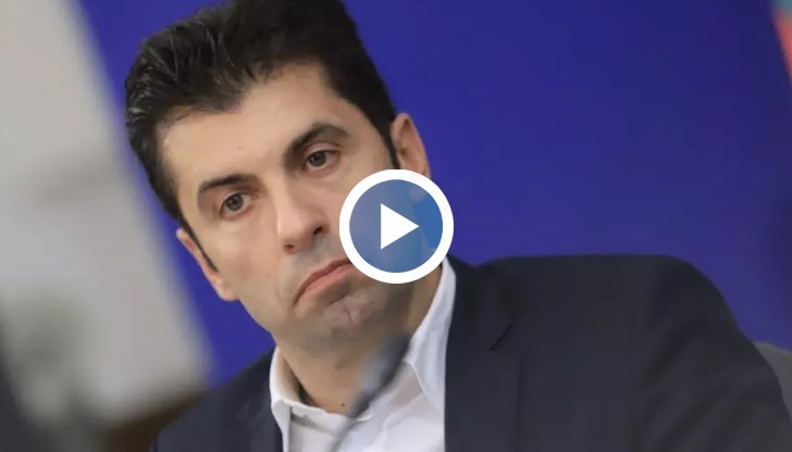 Ако БСП днес подкрепи хартиената бюлетина, това ще ги хвърли назад, лаконичен беше Петков