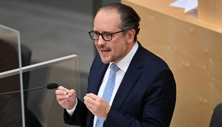 Използването на глада като оръжие няма място в този свят, заяви министърът на външните работи Използването на глада като оръжие няма място в този свят, заяви министърът на външните работи