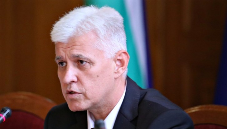 Тази „Китайска стена“ се оказа прекалено ниска за прескачане, каза още Стоянов за състоянието на границата ни с Турция