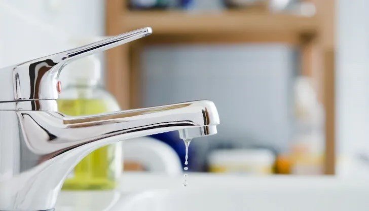 Нормалното водоподаване ще бъде нарушено поради направа на главни връзки към новоизграден водопровод по улица „Д-р Петър Берон“