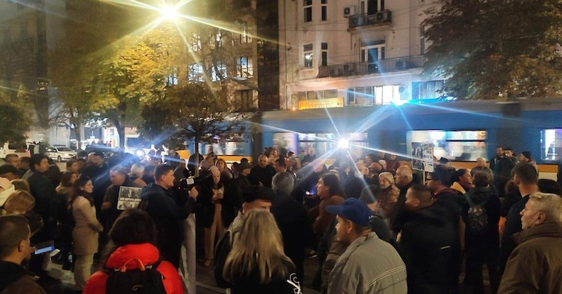 Хората събират подписи, с които ще искат и помилване на