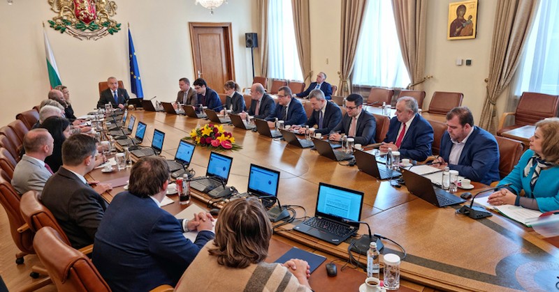 БДЖ ще получи 1,6 милиона лева за безплатен превоз на