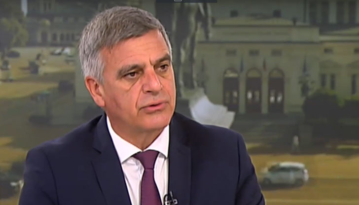 Има принципи и трябва да има последователна политика, подчерта ЯневТонът в