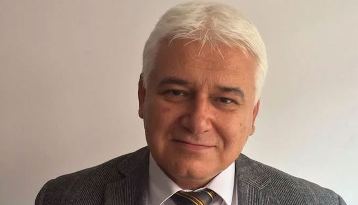 Продължава практиката парламентът да се изживява като конвент от времето