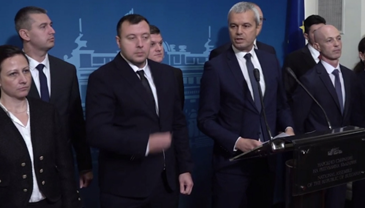 Възраждане обяви война на еврото и ще брани българския лев ​ Председателят