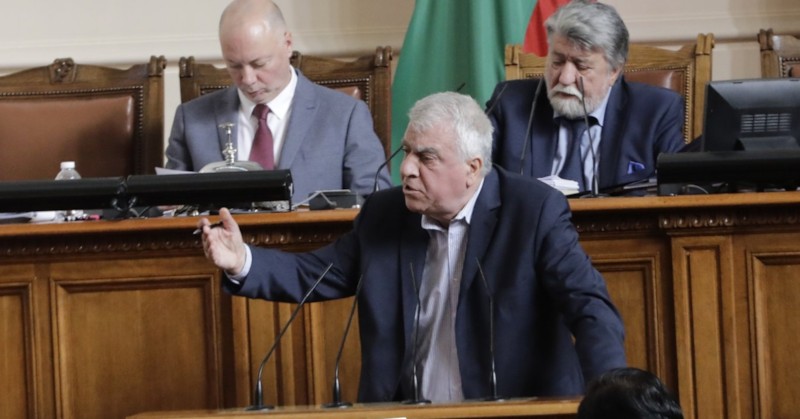 От БСП и Възраждане обявиха, че са противСъс 121 гласа