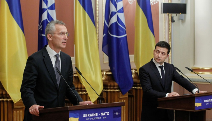 Ролята на алианса е да подкрепя Киев, допълни СтолтенбергУкрайна трябва