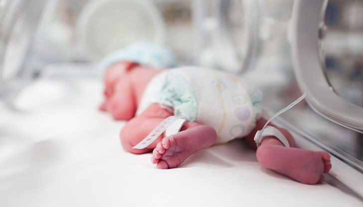 Най-голям процент раждания на недоносени бебета има в болниците в