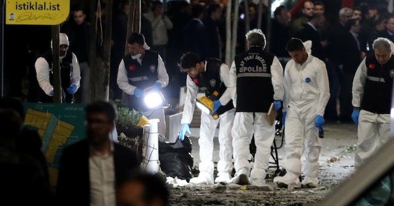 При атаката загинаха 6 души, ранени са 81Жена е извършител