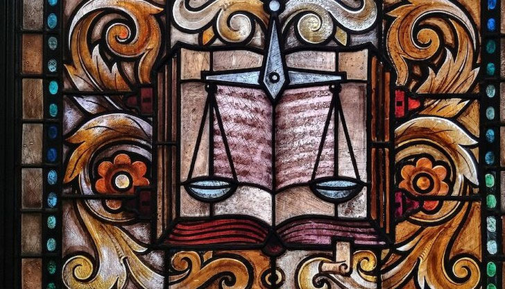 По делото има над 200 свидетели и 28 вещи лицаЗапочна