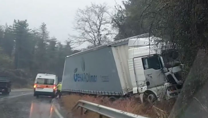 Инцидентът е станал в близост до разклона за БоровоКатастрофа между